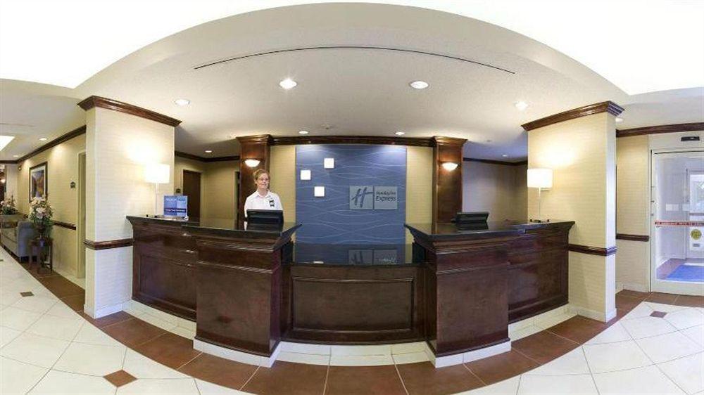 Hotel Express & By Ihg
